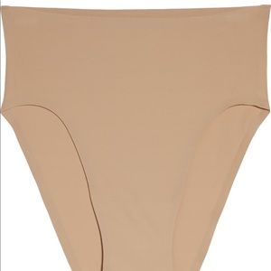 New! (3) Chantelle Cut Briefs